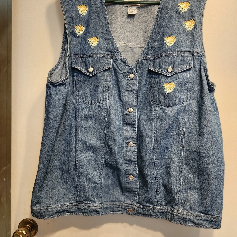 Denim Vintage Vest with Floral Embroidery